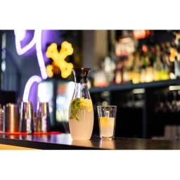 Karafka na wodę i napoje Vialli Design AMO 1300ml Drip Free 29798 (CZARNA) - miniatura 3